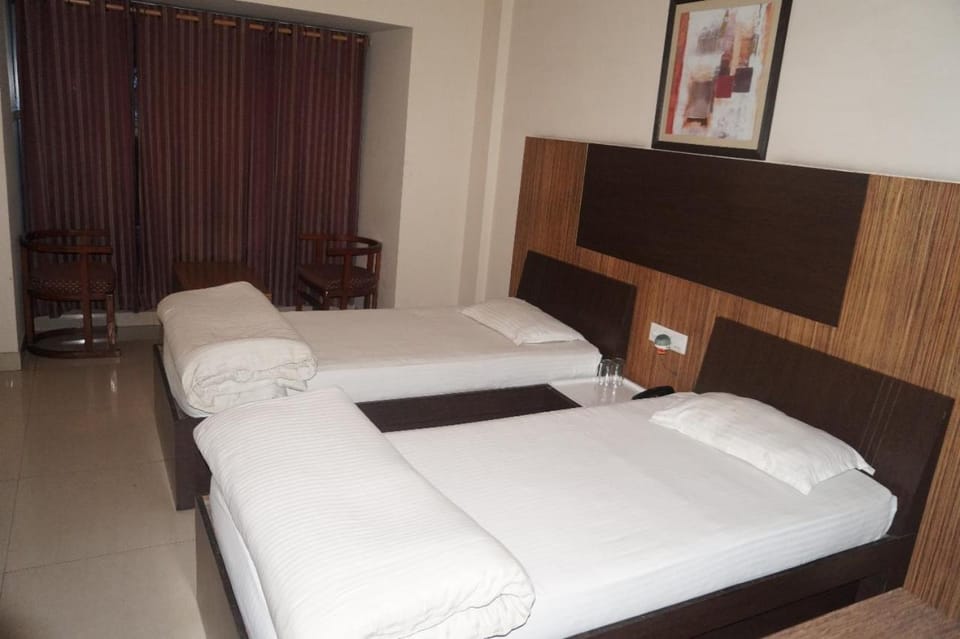 HoTEL CENTER POINT Hotel in Uttarakhand