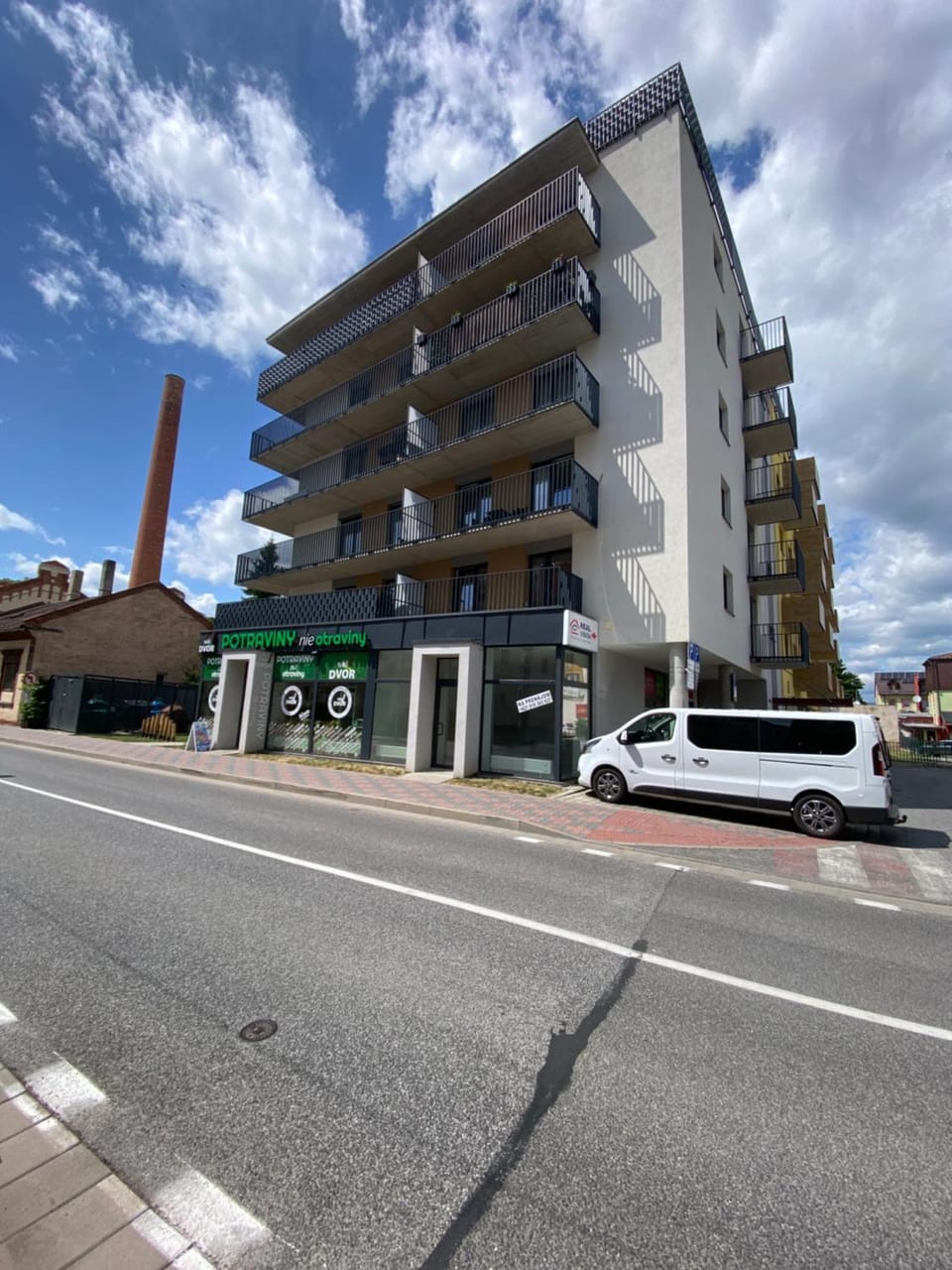 Property building, Location