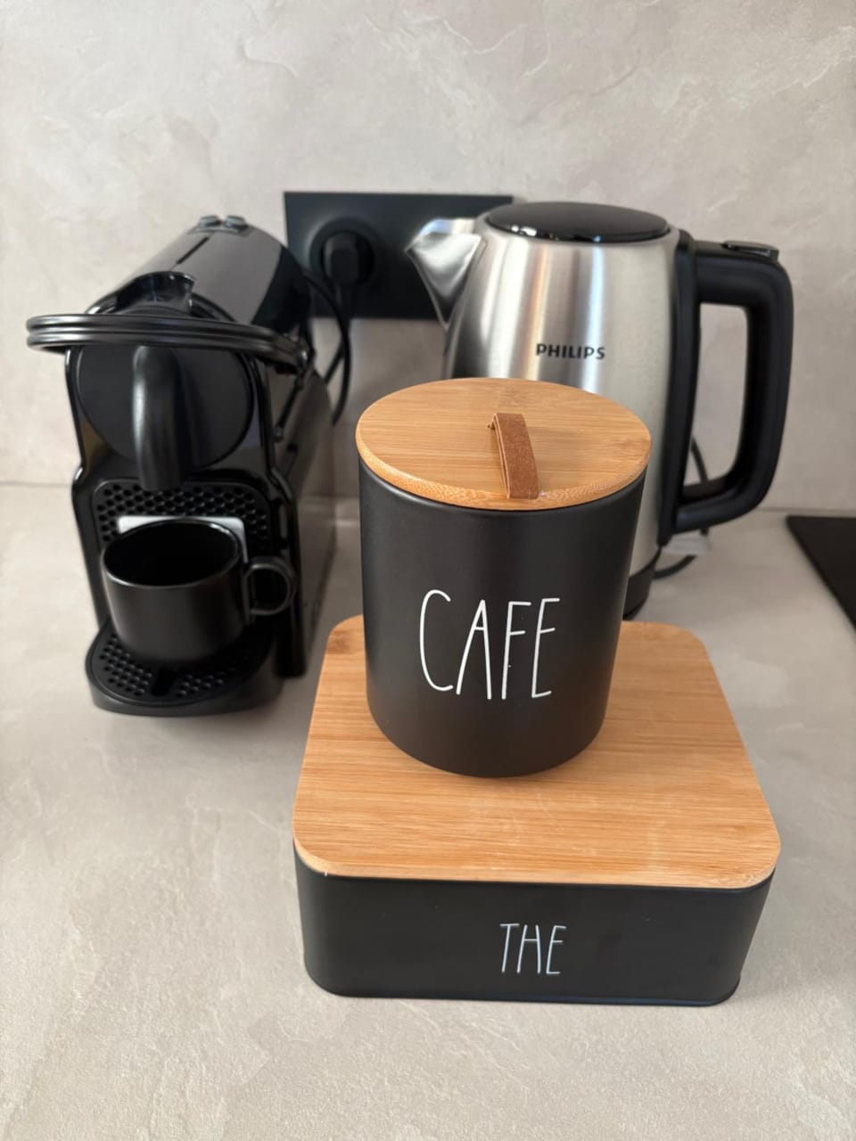 Coffee/tea facilities