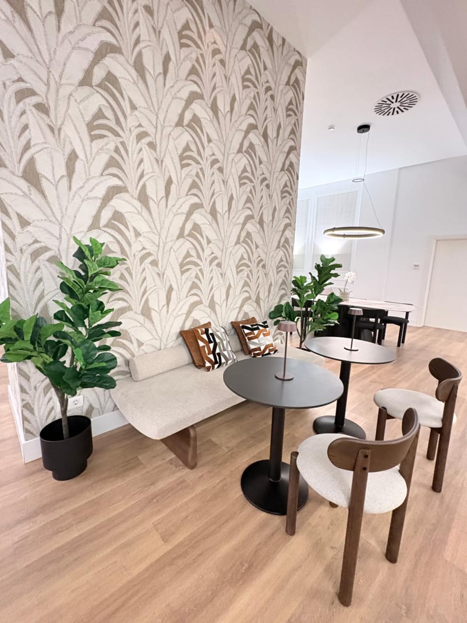 Valencia City Apartment with Gym Pool Free Parking TheHavenEscape Apartment in Valencia