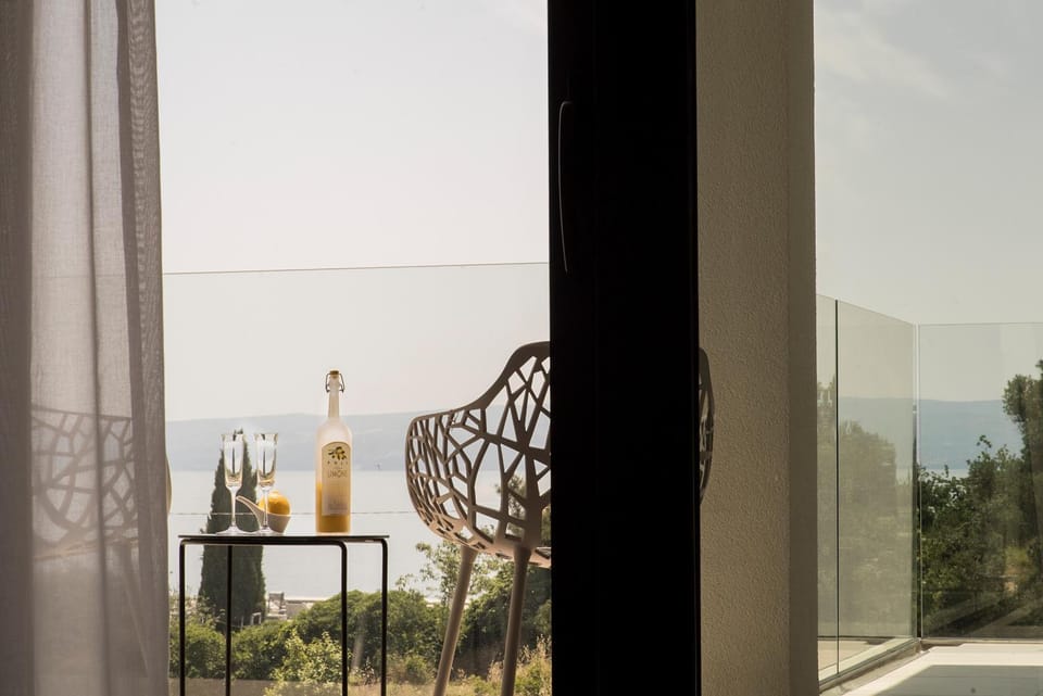 Day, View (from property/room), Balcony/Terrace, Sea view