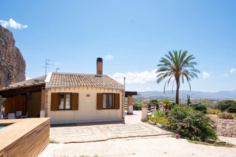 Property building, Natural landscape, Mountain view
