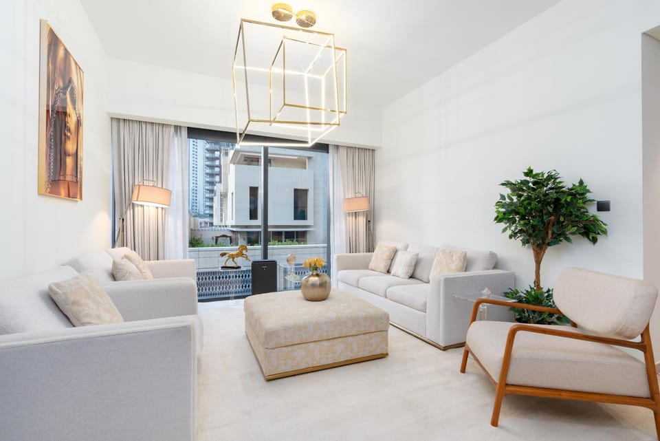 Westminster ACT1 ACT2 Burj Khalifa Apartment in Dubai