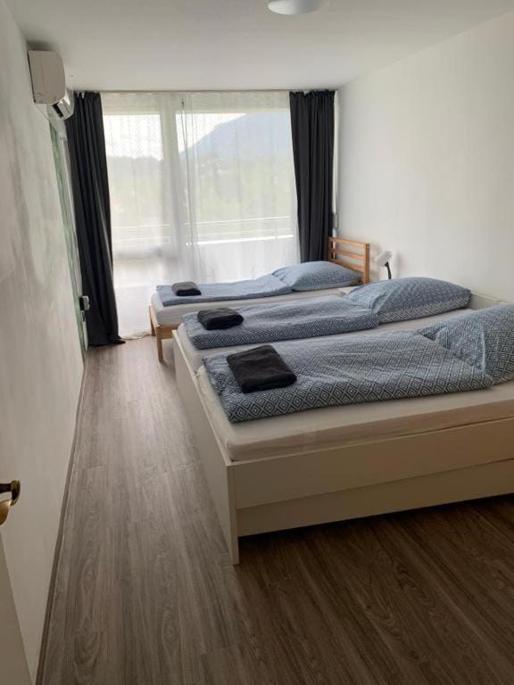 501, Schlafzimmer, Wohnzimmer, Küche und Bad mit Bergblick Apartment in Bad Reichenhall