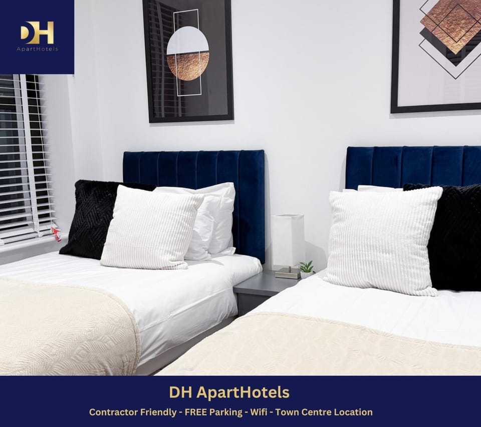 Spacious Modern 1 Bed Apartments in St Neots - Perfect for Contractors & Professionals - Free Parking - WiFi - Fully Equipped Kitchen - Smart TV Ideal for Work Stays and Long Projects Apartment in Huntingdonshire District