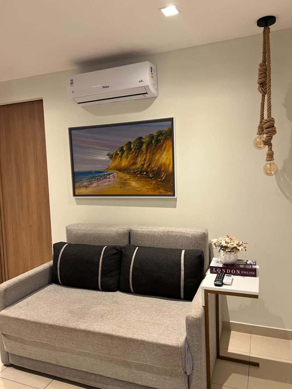 Living room, air conditioner