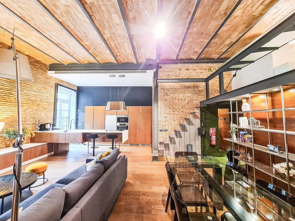 Senior Suit Loft 9 Pisos 6pax Apartment in Murcia