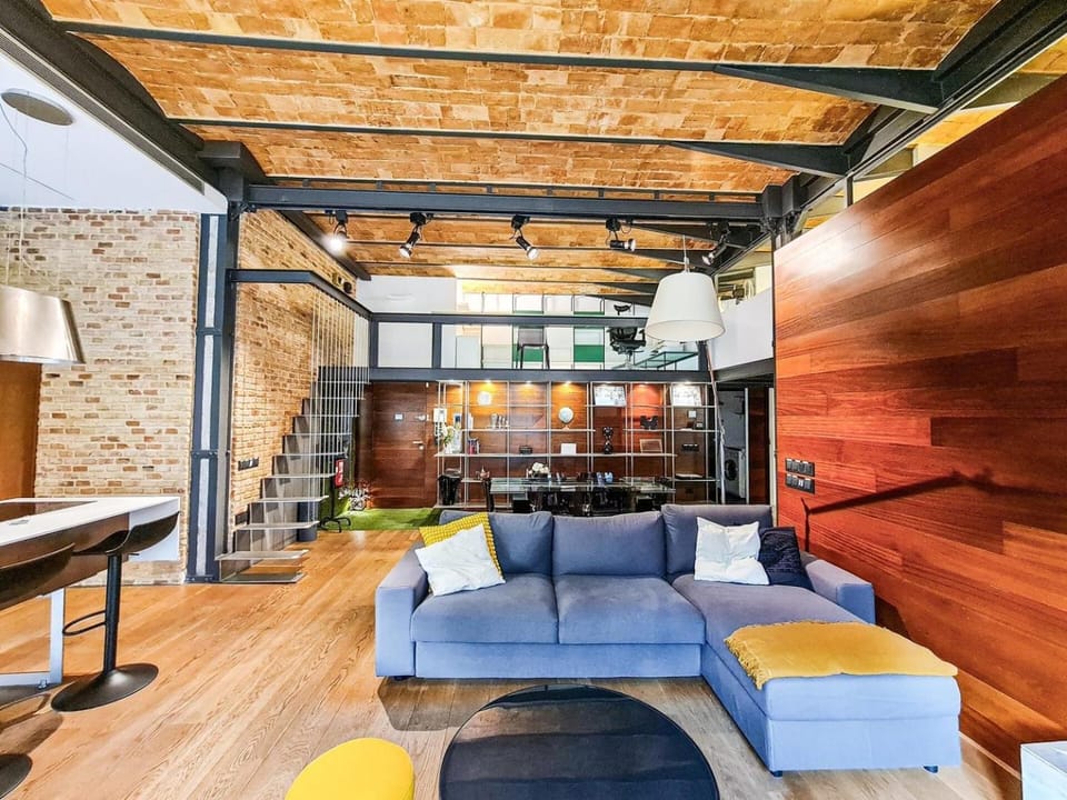 Senior Suit Loft 9 Pisos 6pax Apartment in Murcia