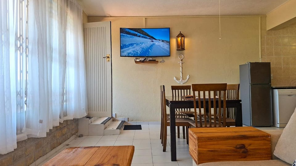 Claridge Heights 103 Apartment in Margate