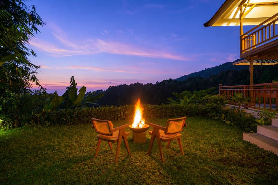 Garden, Seating area, Mountain view, Sunset, Inner courtyard view