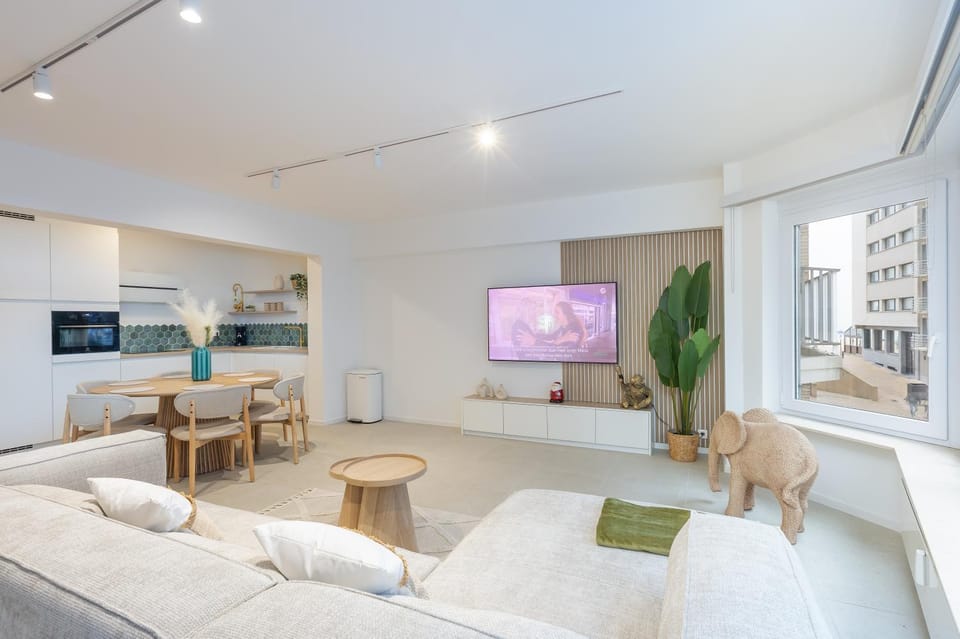 Ostend Center Seasight and Luxury Apartment with Free Parking Apartment in Ostend