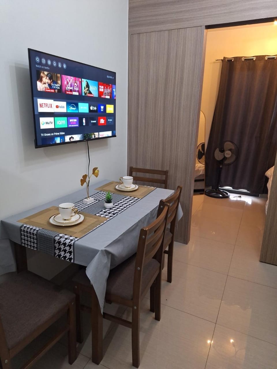 Shore 2 Apartment hotel in Pasay