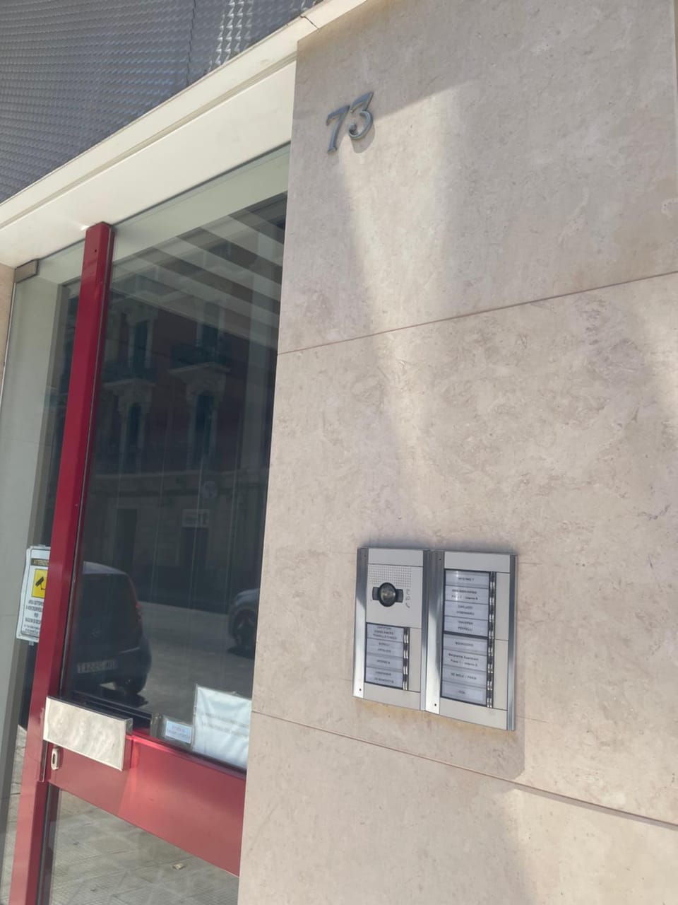Property building, Facade/entrance