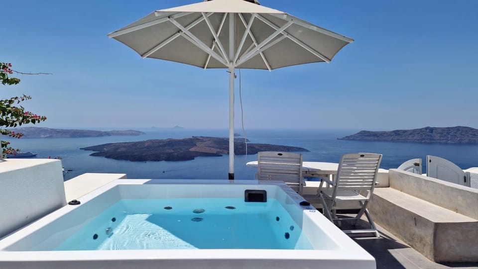 Hot Tub, Hot Tub, View (from property/room), View (from property/room), Landmark view, Landmark view, Sea view, Sea view