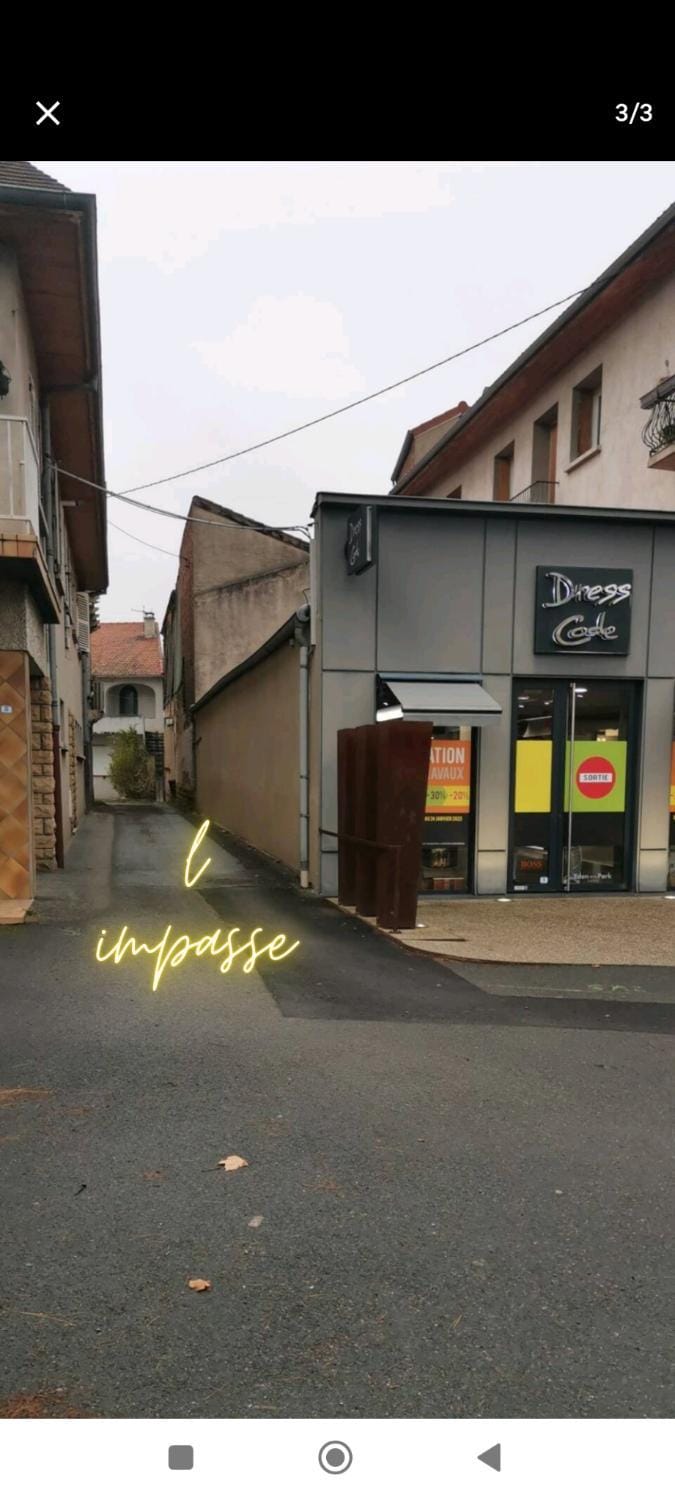 Neighbourhood, Street view
