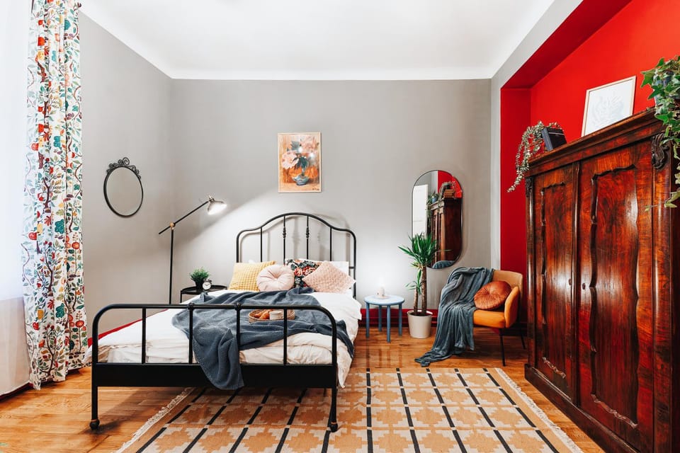 Bed, Bedroom, heating, internet