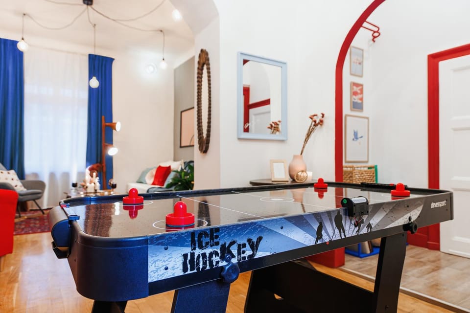 Activities, Living room, Entertainment