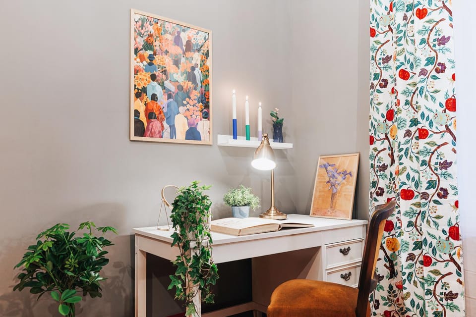 Bedroom, heating, internet