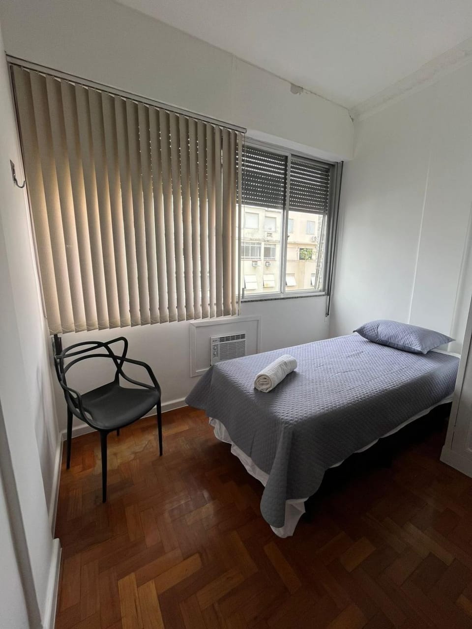 Dois minutos à pé da Praia de Copa, com conforto e praticidade. Apartment in Rio de Janeiro