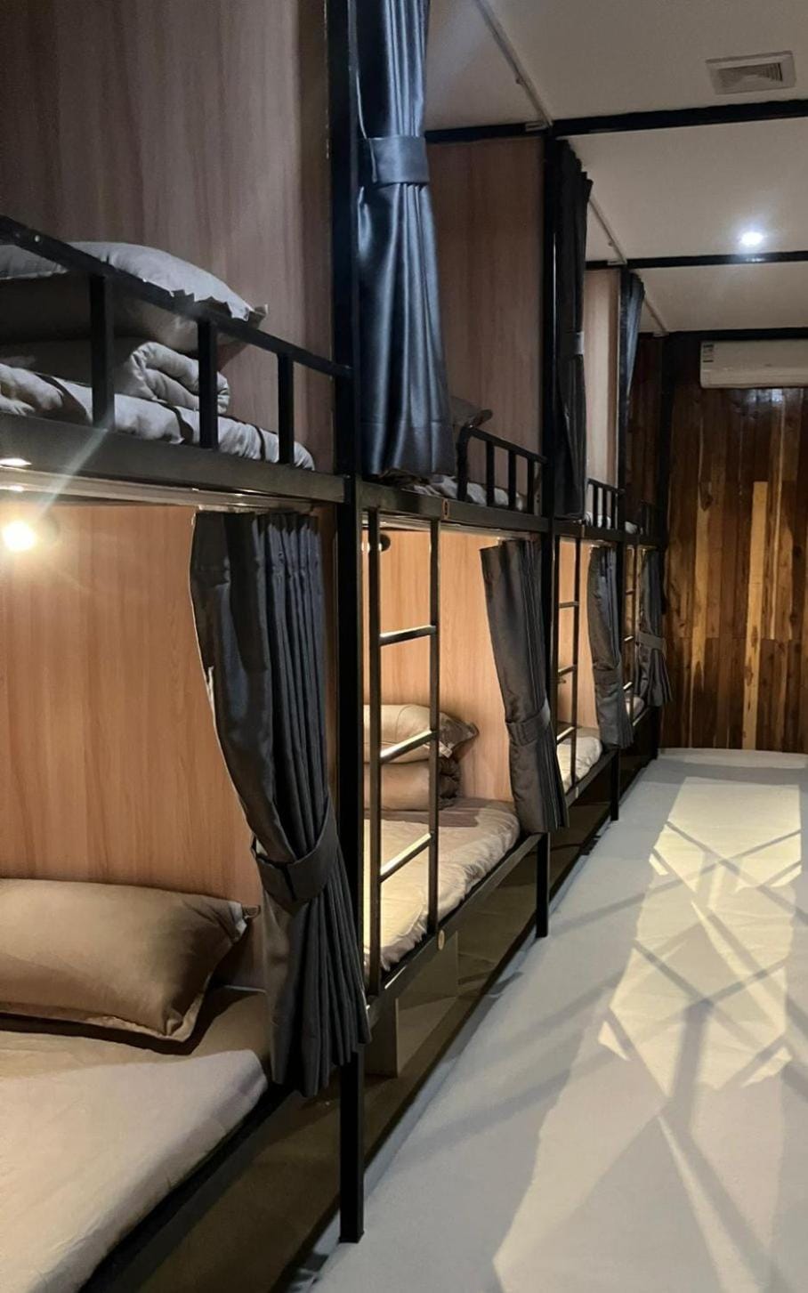 bunk bed