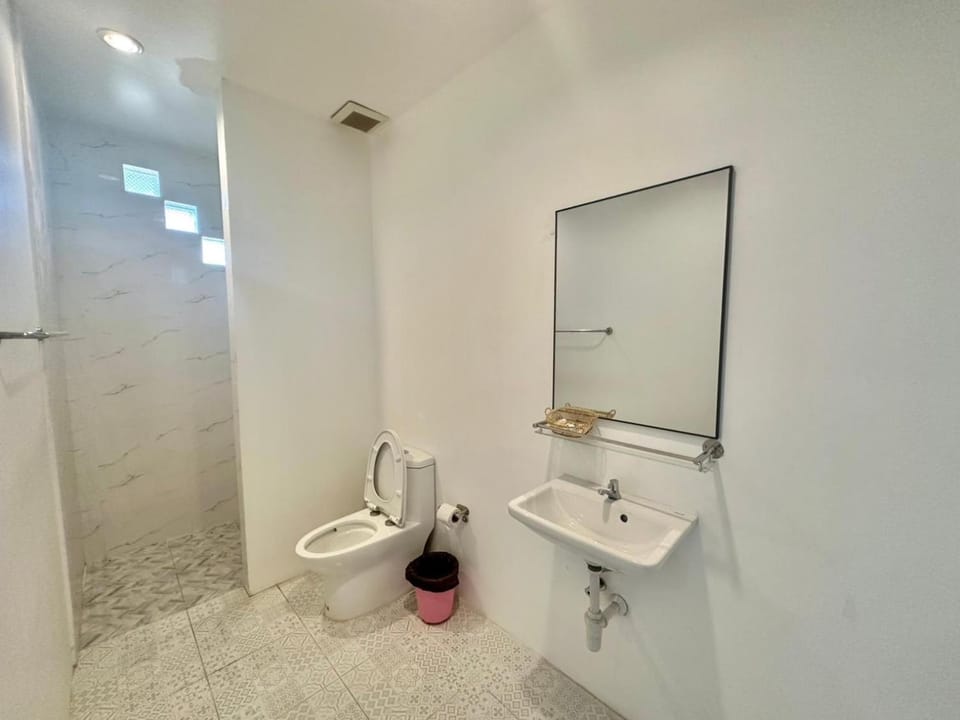 Kohchang stayin premium hotel in beach street market Hotel in Ko Chang
