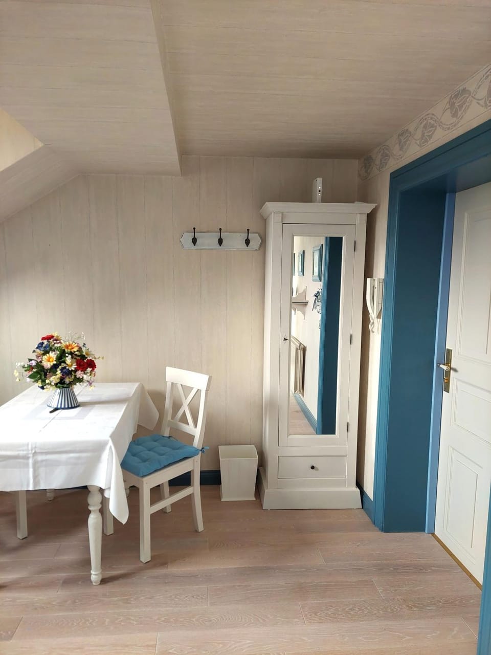 Dining area, wardrobe