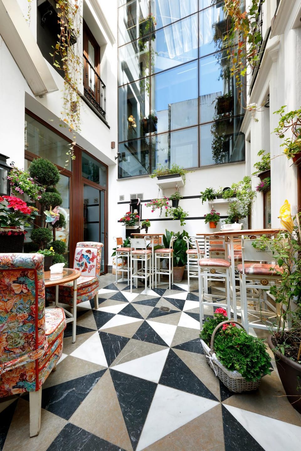 Balcony/Terrace, Inner courtyard view