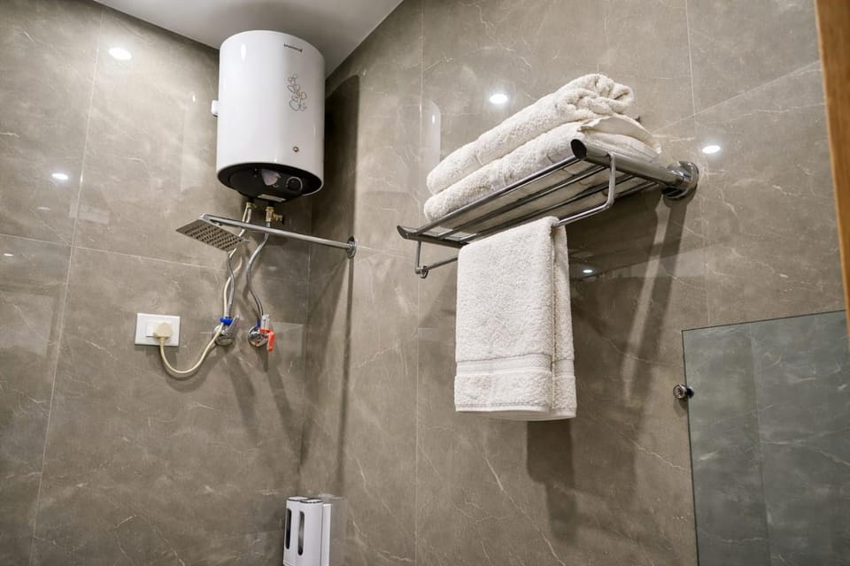Bathroom, Bathroom