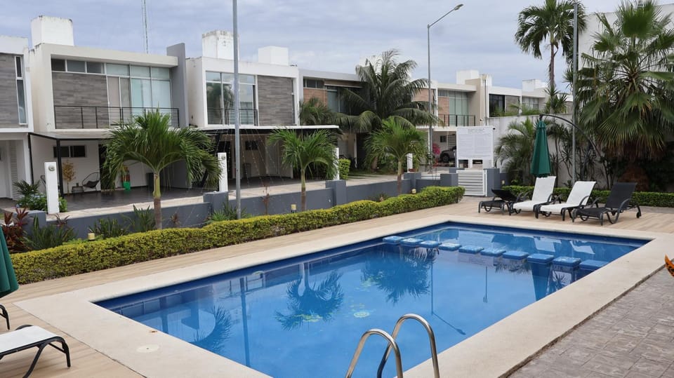 Summer, Swimming pool
