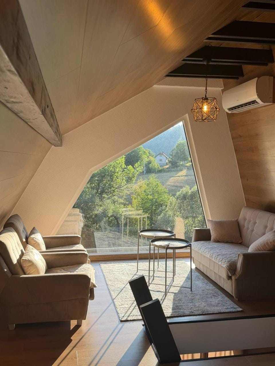 Day, Natural landscape, View (from property/room), Living room, Seating area, Mountain view