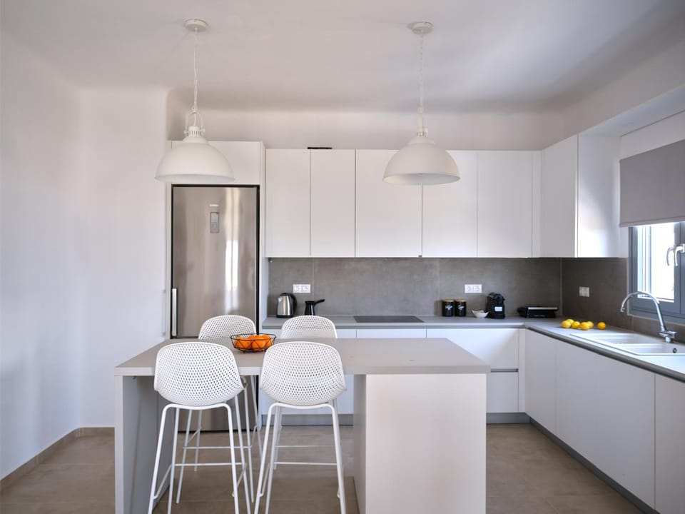 Mouragio Stay - Aliki , Paros House in Paros, Greece