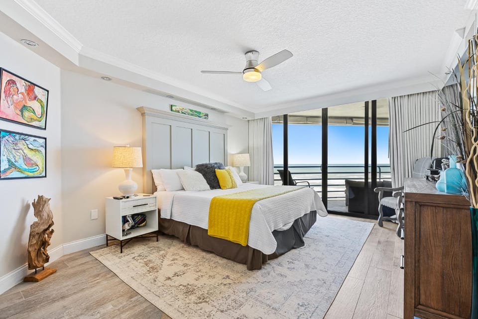 Ebb Tide Retreat - Stylish Beachfront Condo with Resort Amenities - Ebb Tide 503 Apartment in Edgewater