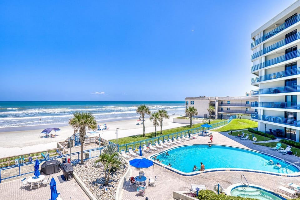 Beach, Pool view, Sea view, Swimming pool