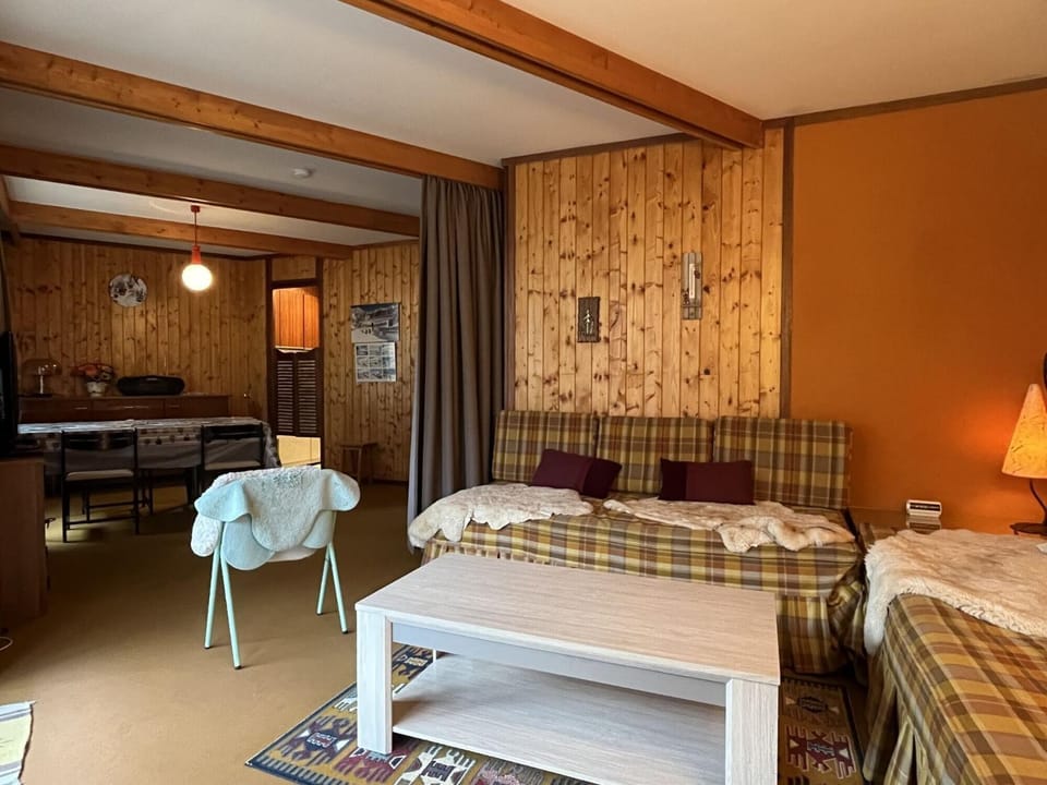Bed, Bedroom, furniture, kitchen