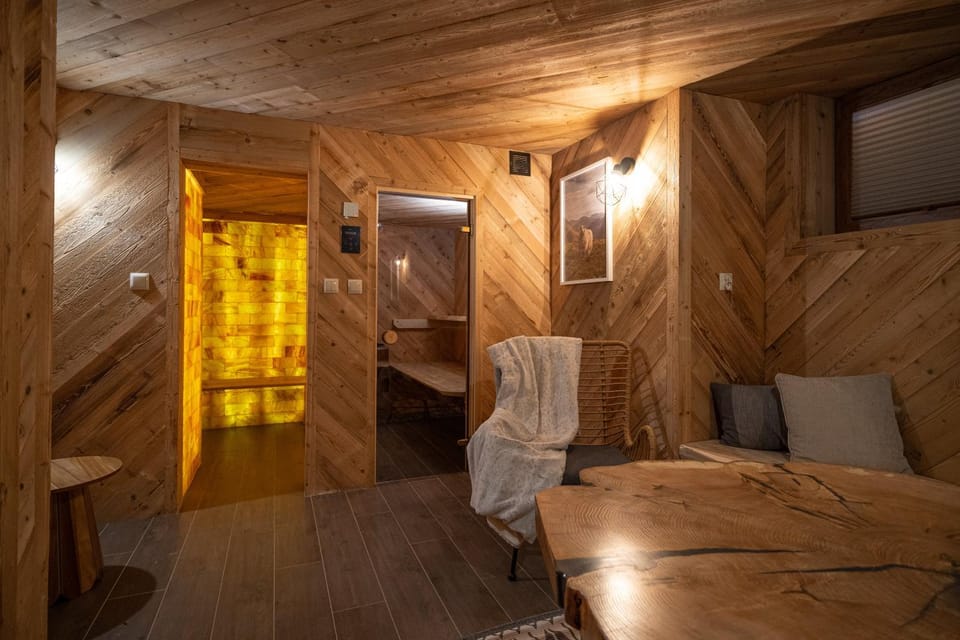 Sauna, Seating area