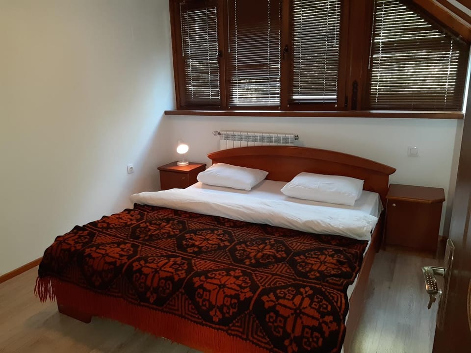 Tora Bora Guest House Bed and Breakfast in Sofia City Province