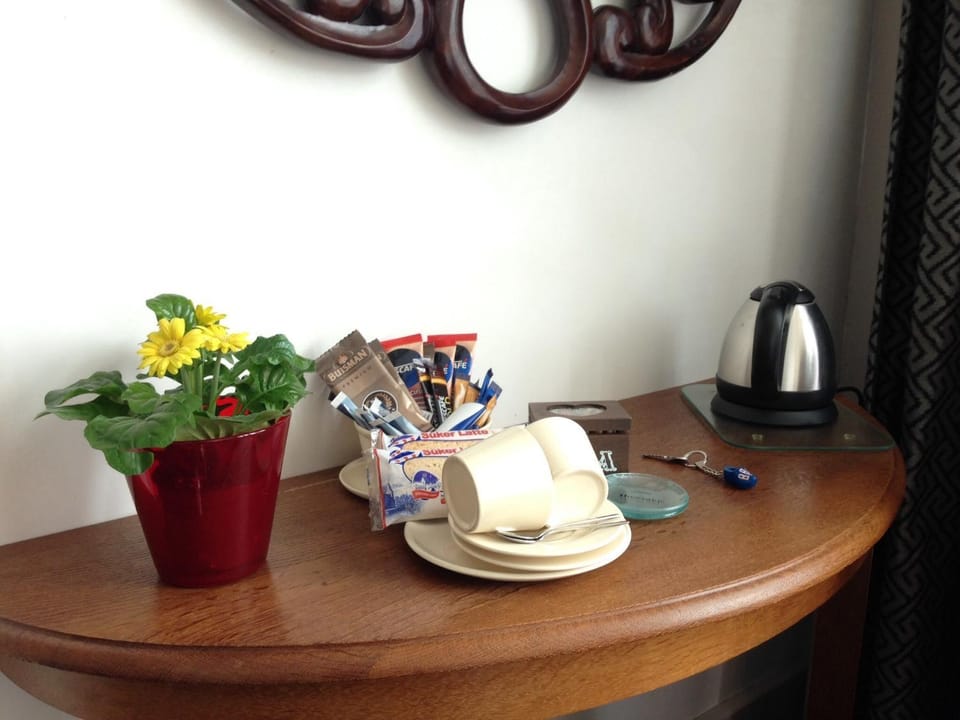 Coffee/tea facilities
