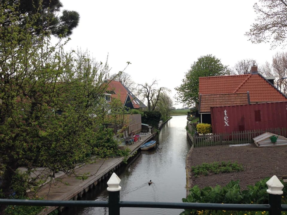 Neighbourhood