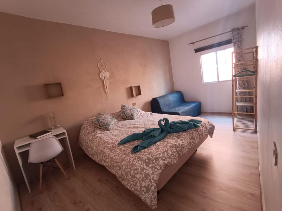 Bed, Photo of the whole room, Bedroom, towels, wardrobe