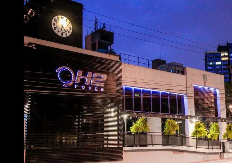 Nearby landmark, Game Room, Entertainment
