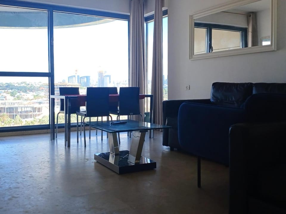 מרינה טוורס Apartment hotel in Herzliya