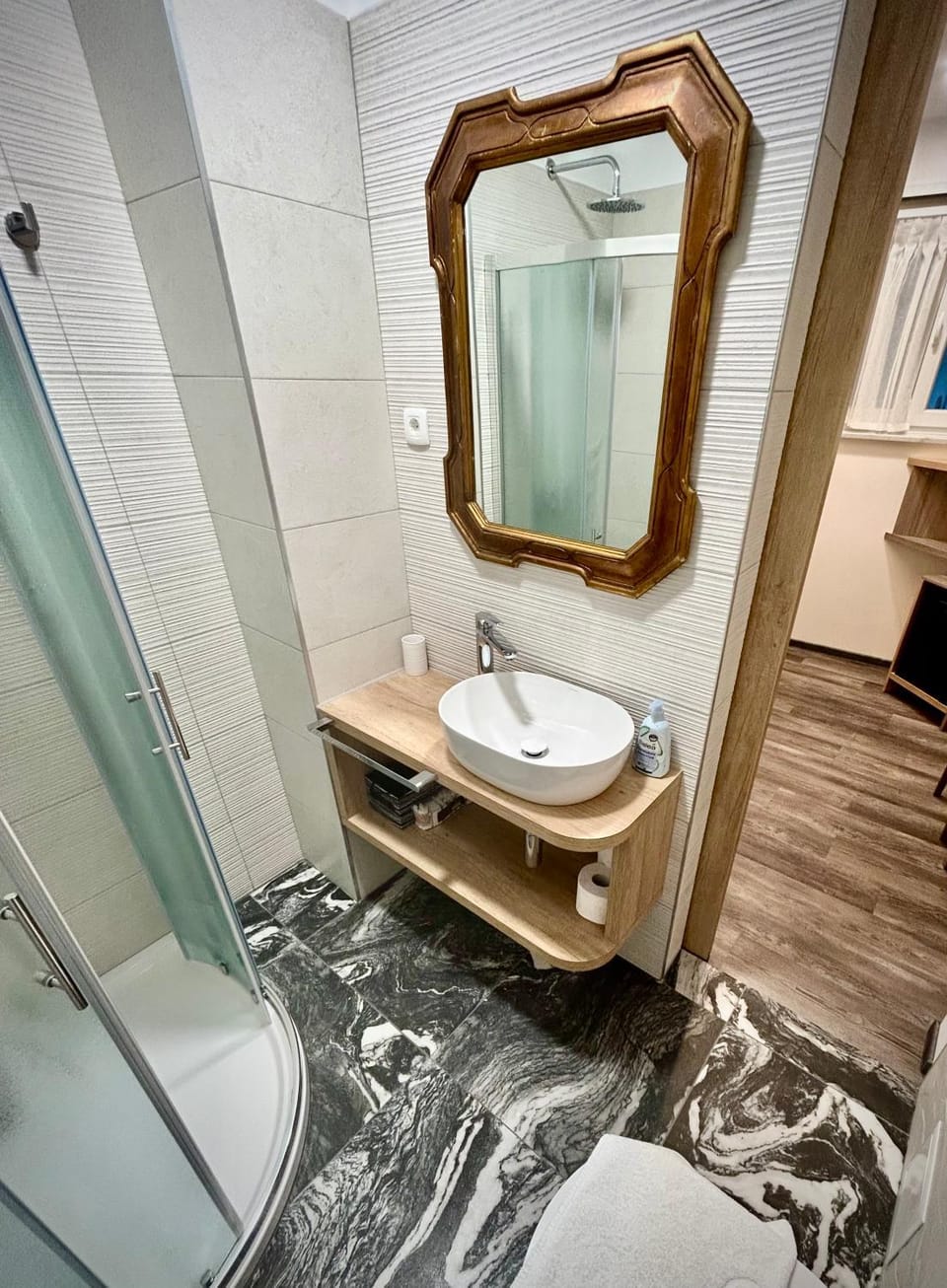 OH Apartments & Rooms Bed and Breakfast in Ljubljana
