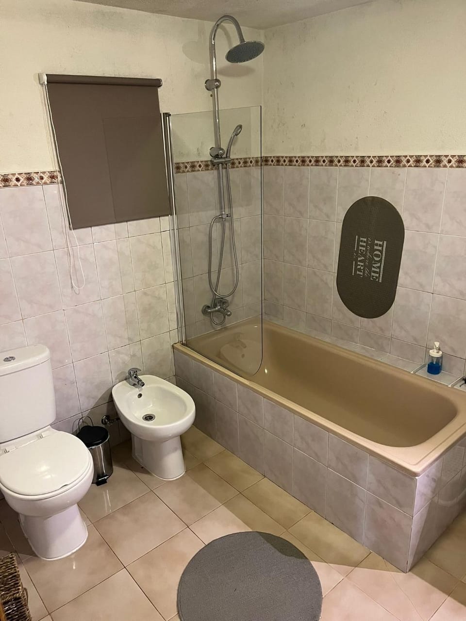 Shower, Toilet, bidet