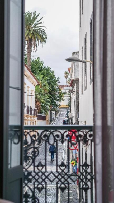 Day, Neighbourhood, View (from property/room), Balcony/Terrace, Street view