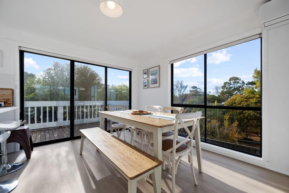 Iconic Beach House on Bruce Inverloch House in Inverloch