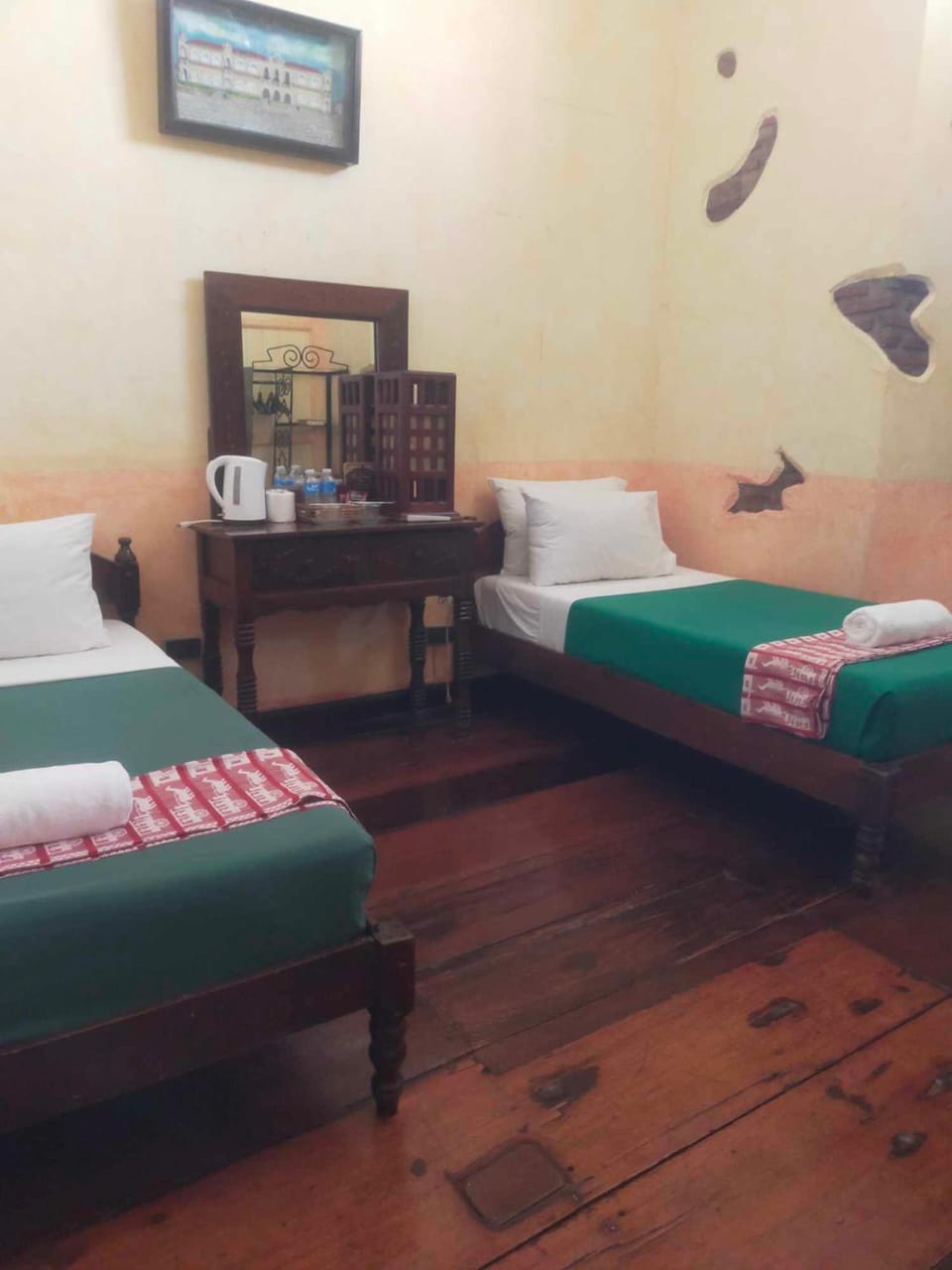 Bed, Photo of the whole room