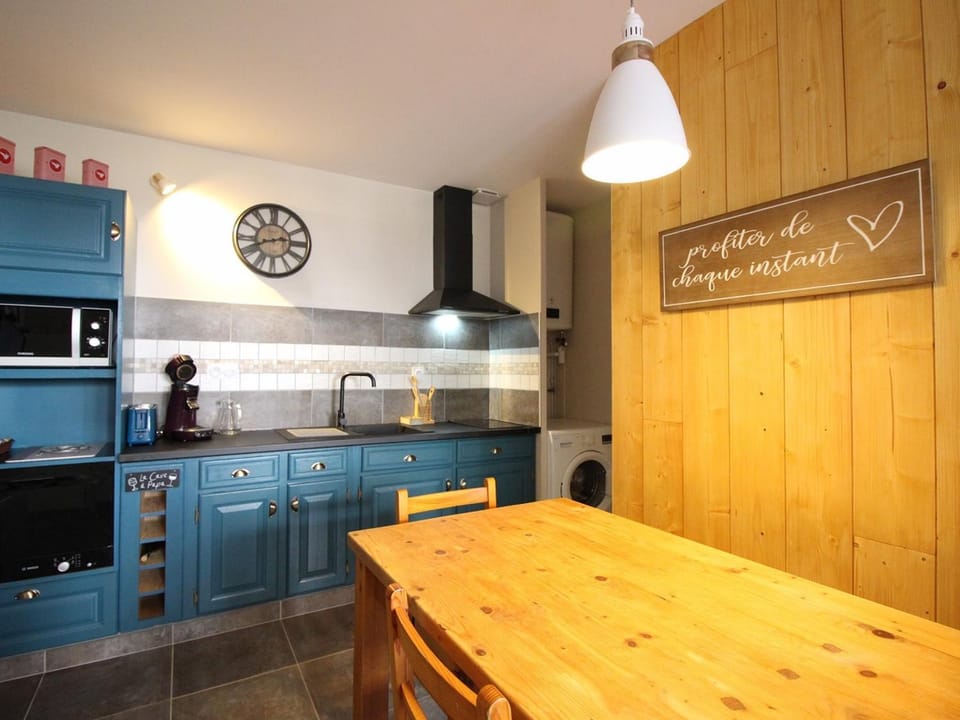 Appartement T2 Mont-Dore, 4 pers, animaux acceptés - FR-1-608-275 Apartment in Auvergne-Rhône-Alpes