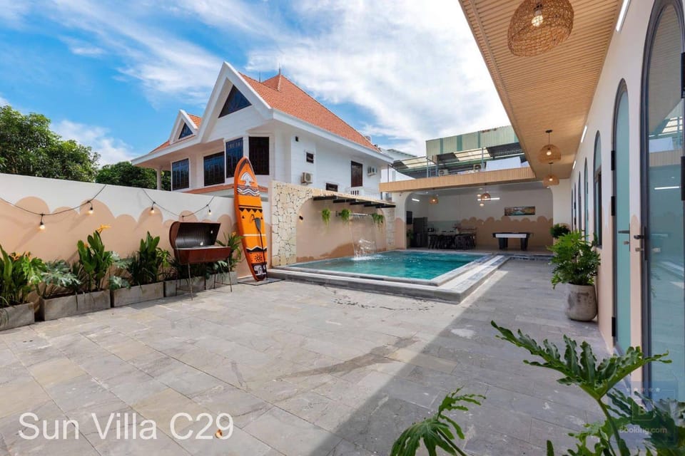 BBQ facilities, Swimming pool