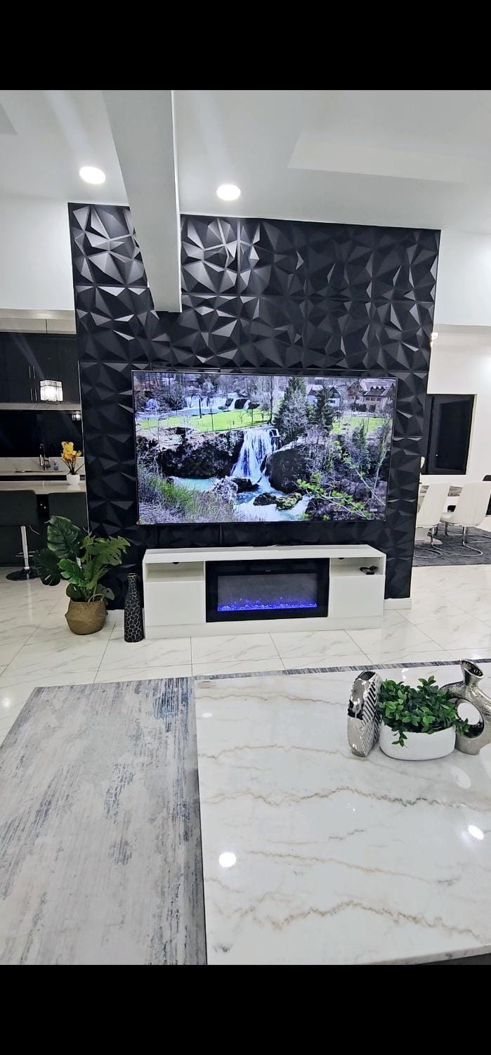 Communal lounge/ TV room, TV and multimedia, Evening entertainment