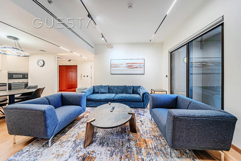 TV and multimedia, Seating area
